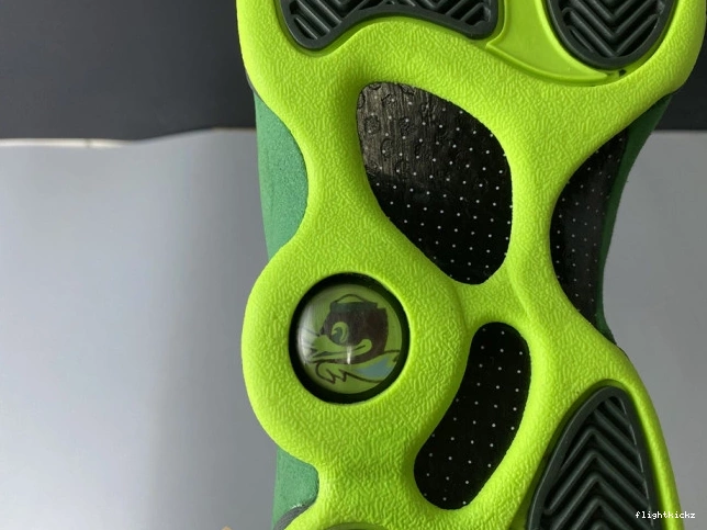 'Oregon - 13 Air PE Jordan 313 AR4390 Ducks' Retro 1031